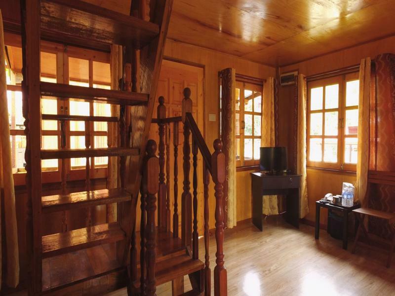 Borneo Tree House Hotel Kota Kinabalu Ngoại thất bức ảnh